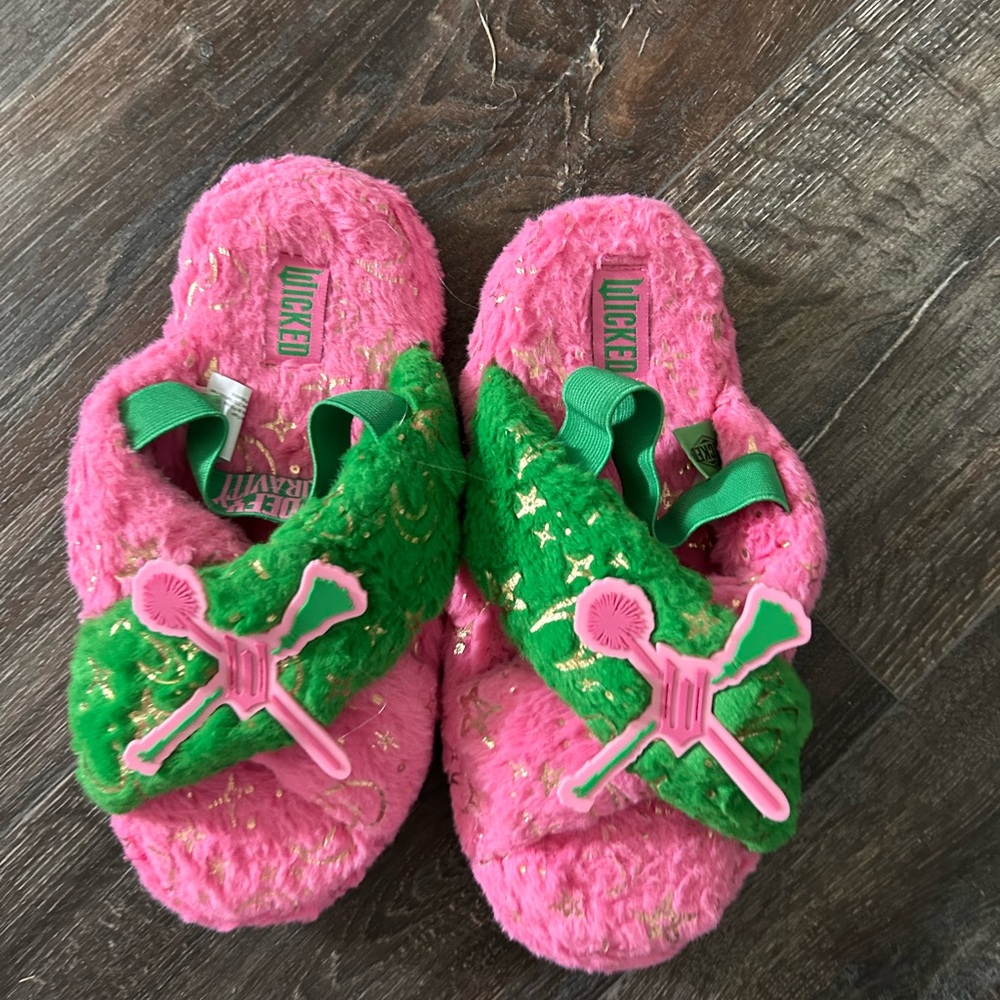 Cozy Pink and Green Slippers with Decorative Bows